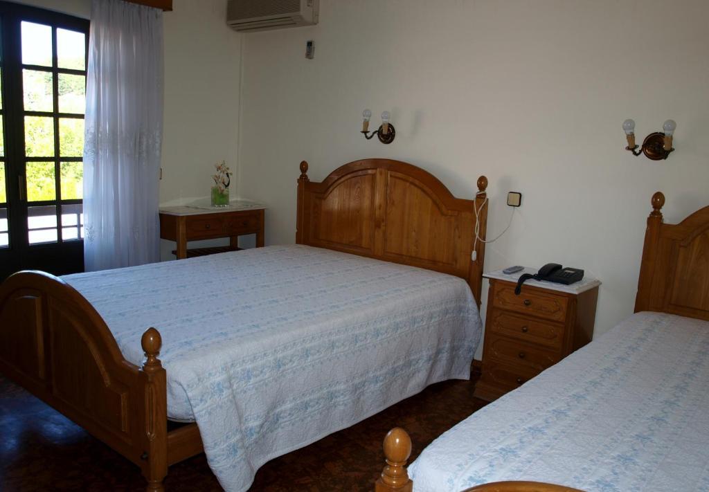 Residencial Sra. Da Lomba Hotel Pinhancos Bagian luar foto