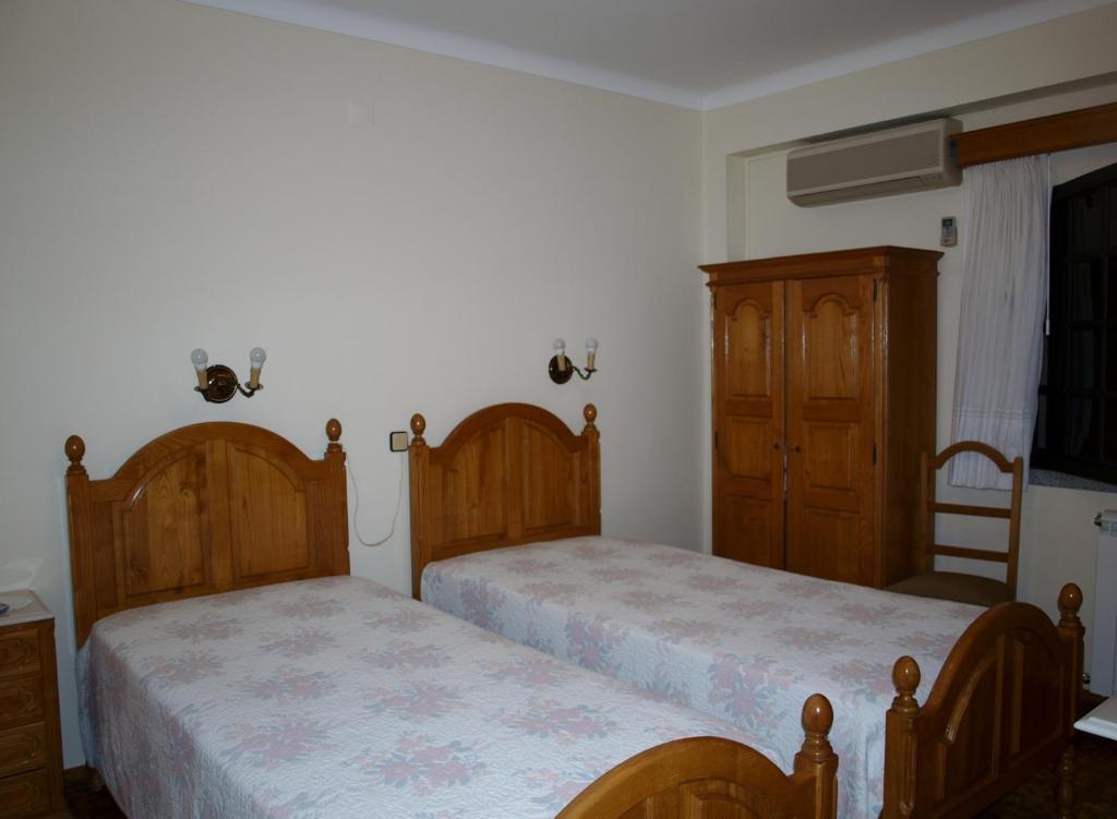 Residencial Sra. Da Lomba Hotel Pinhancos Bagian luar foto